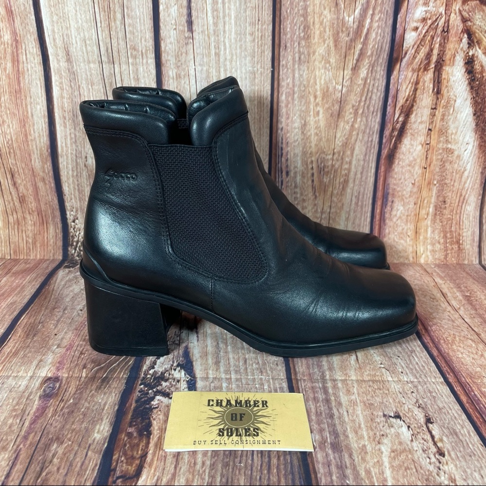 ECCO Black Leather Heeled Chelsea Boots